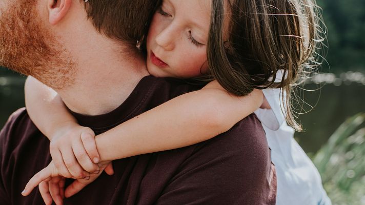 Telediario 1 - La paternidad, una figura que también ha evolucionado con el paso de los años