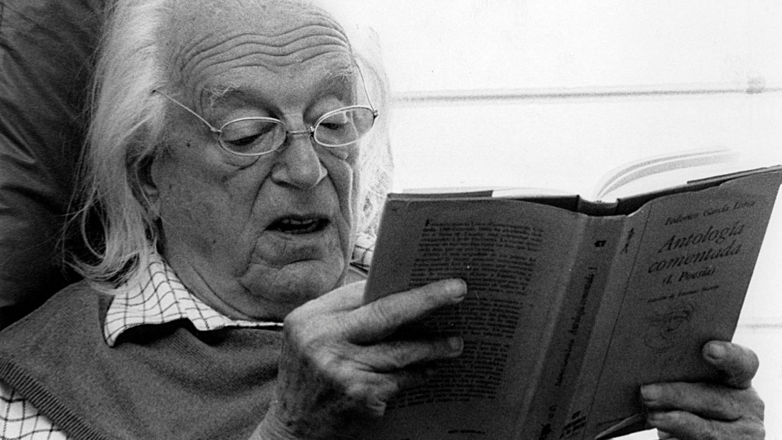 Las voces de la poesía: de Alberti a Gloria Fuertes | Ver