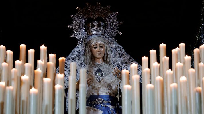 Sevilla y Ferrol pugnan por la mejor Semana Santa