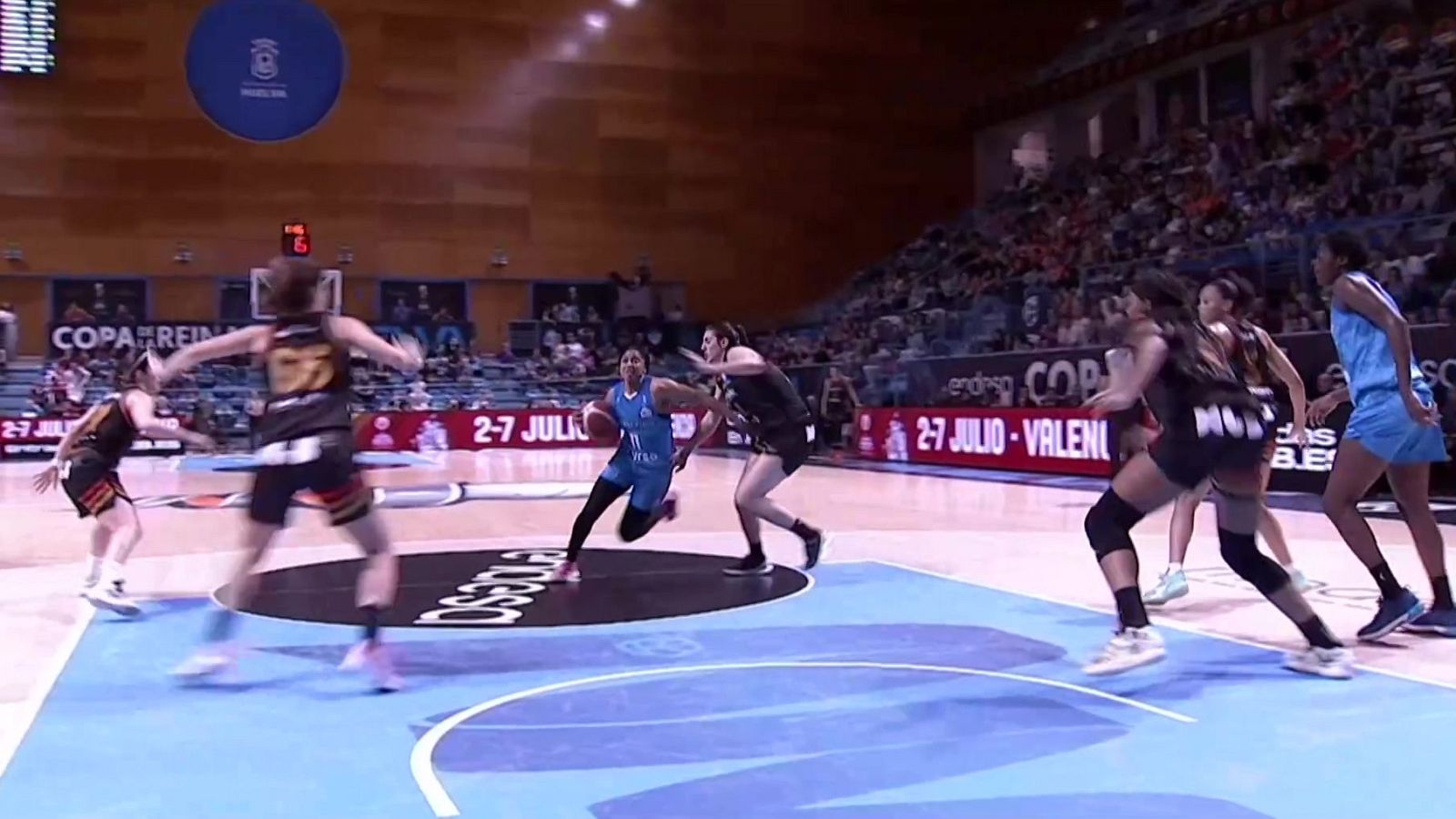 Baloncesto - Copa de La Reina. 1/4 Final: Perfumerias Avenida - Lointek Gernika - ver ahora