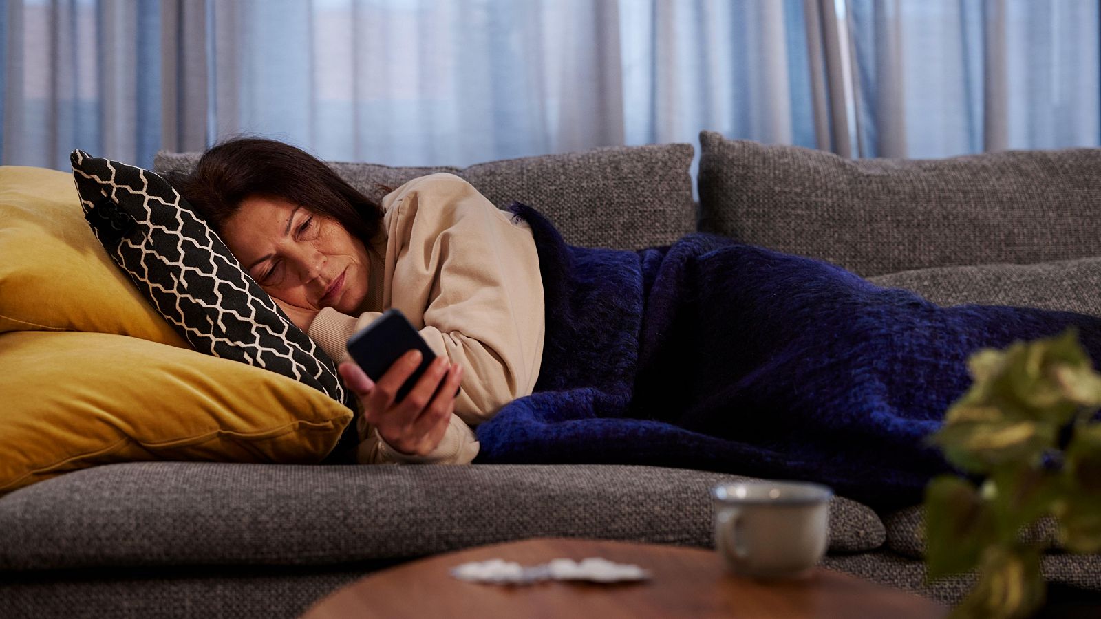 La soledad no deseada , dañina para la salud física y mental