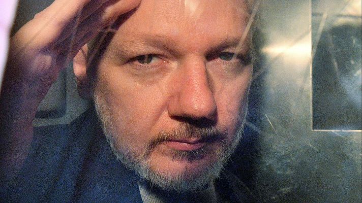 Telediario Matinal - La Justicia británica decide si autoriza la extradición de Assange a Estados Unidos
