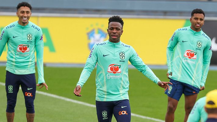 Telediario Matinal - España recibe con su once de gala a una imprevisible Brasil