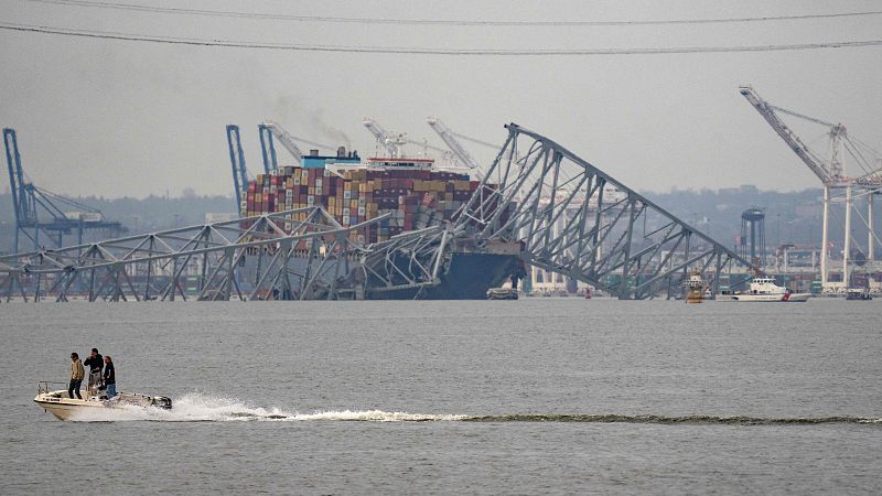 ¿Qué falló para que el carguero Dali impactara en el puente de Baltimore?