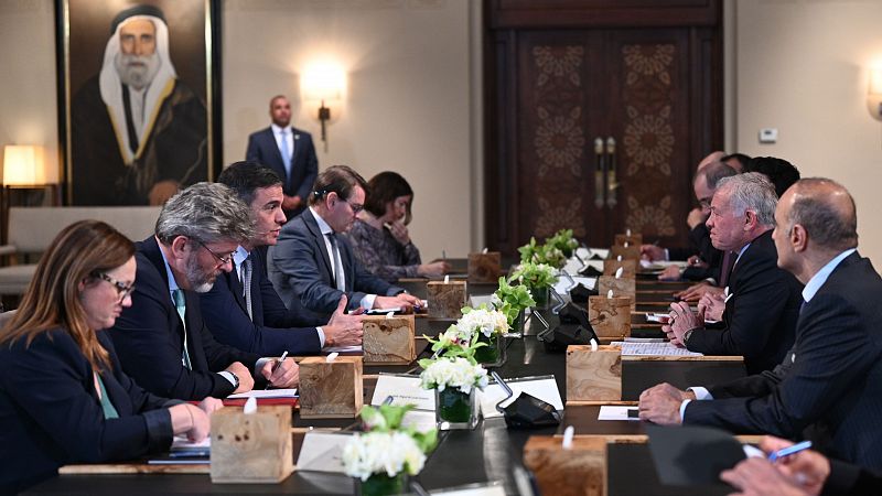 Sánchez viaja a Jordania en plena guerra en Gaza - Telediario 2 | Ver
