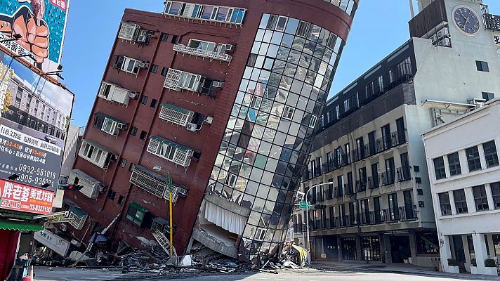 Mueren al menos cuatro personas en el peor terremoto en Taiwán en 25 años