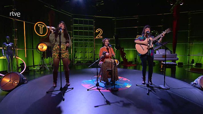 Culturas 2 - Elísabet Benavent y Doña Manteca