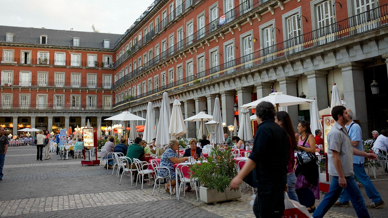 Las terrazas, en el punto de mira del plan antitabaco