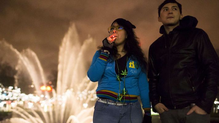 Telediario 1 - Legalización de la marihuana