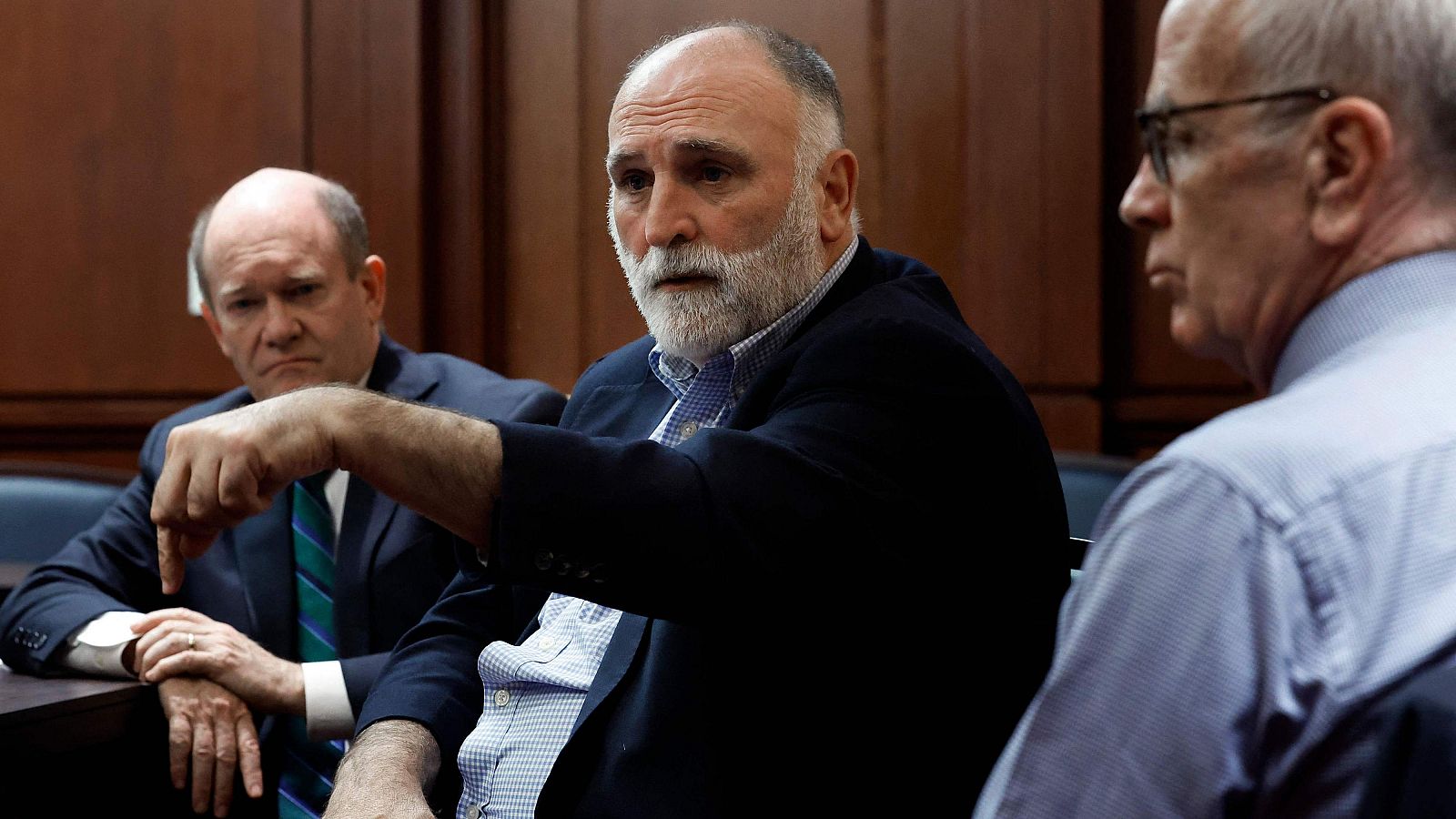 José Andres, tras la muerte de siete cooperantes de su ONG: "Fuimos atacados deliberadamente" | Ver