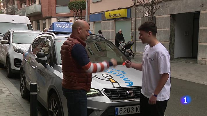 L'Informatiu - Alumnes d'autoescola busquen alternatives per examinar-se