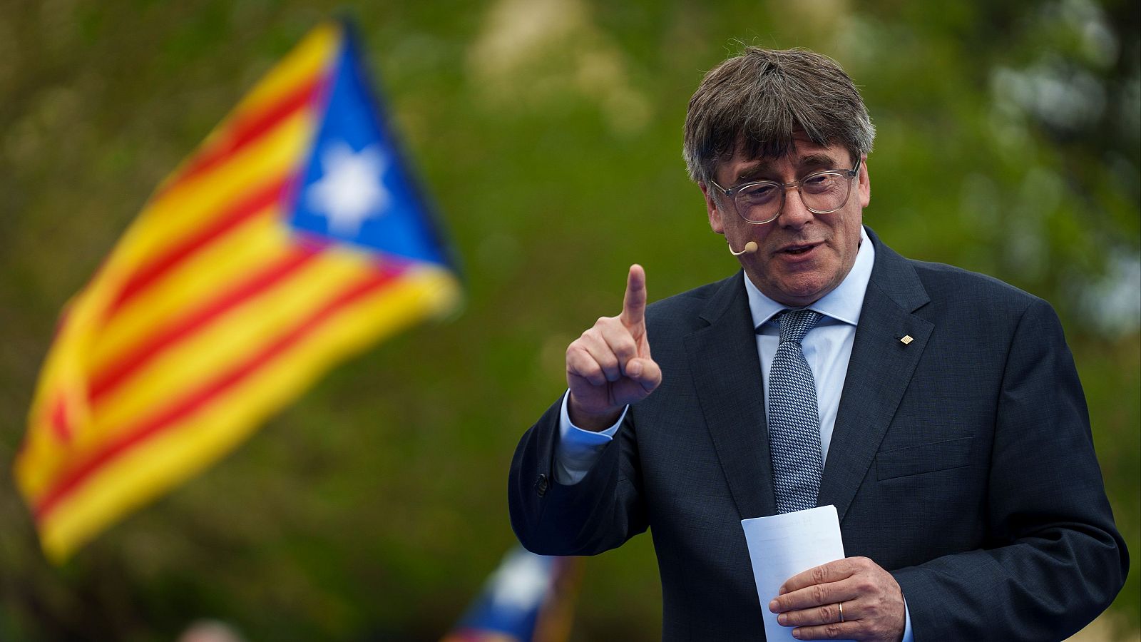 Puigdemont dice ser el único capaz de plantarse ante el Gobierno