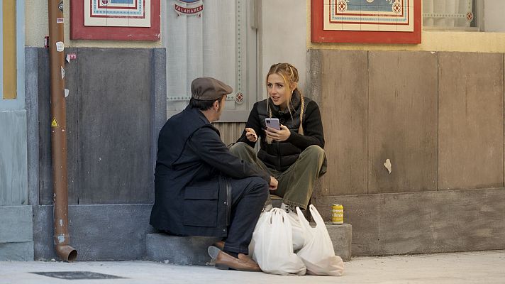 4 estrellas - Lo que el retrato esconde