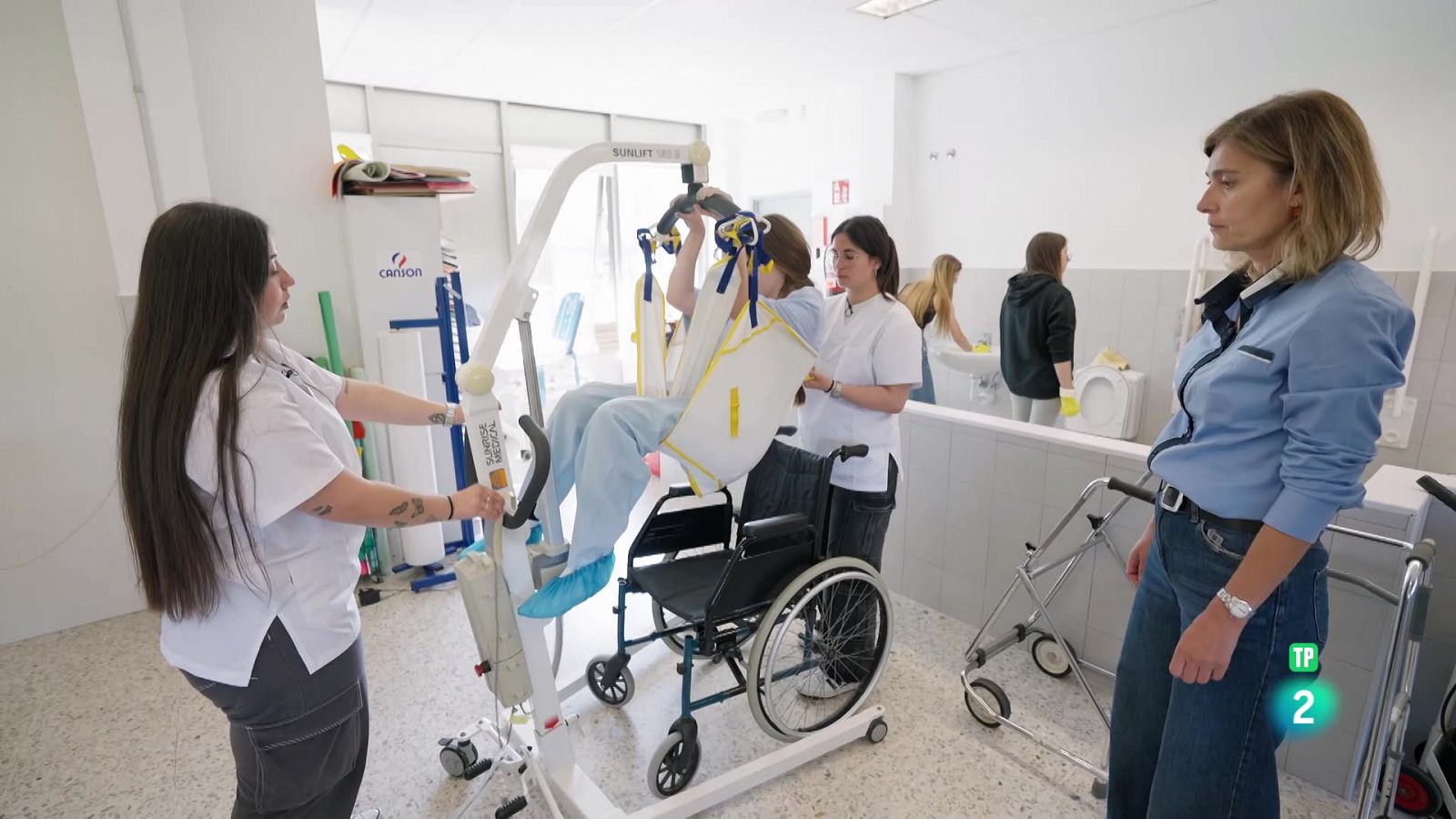 Servicios Socioculturales y a la Comunidad | Ver