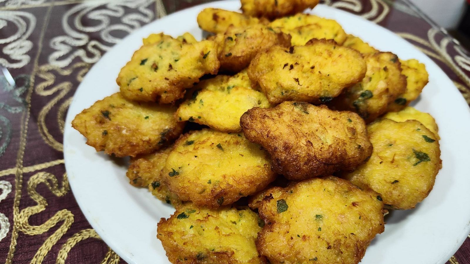 La cocina de Adora: Receta de tortillitas de bacalao