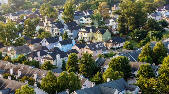 El mundo en 24 horas - Las inmobiliarias creen que retirar las 'golden visa' podría lastrar el mercado: "Alejar la inversión perjudica a nuestro país"