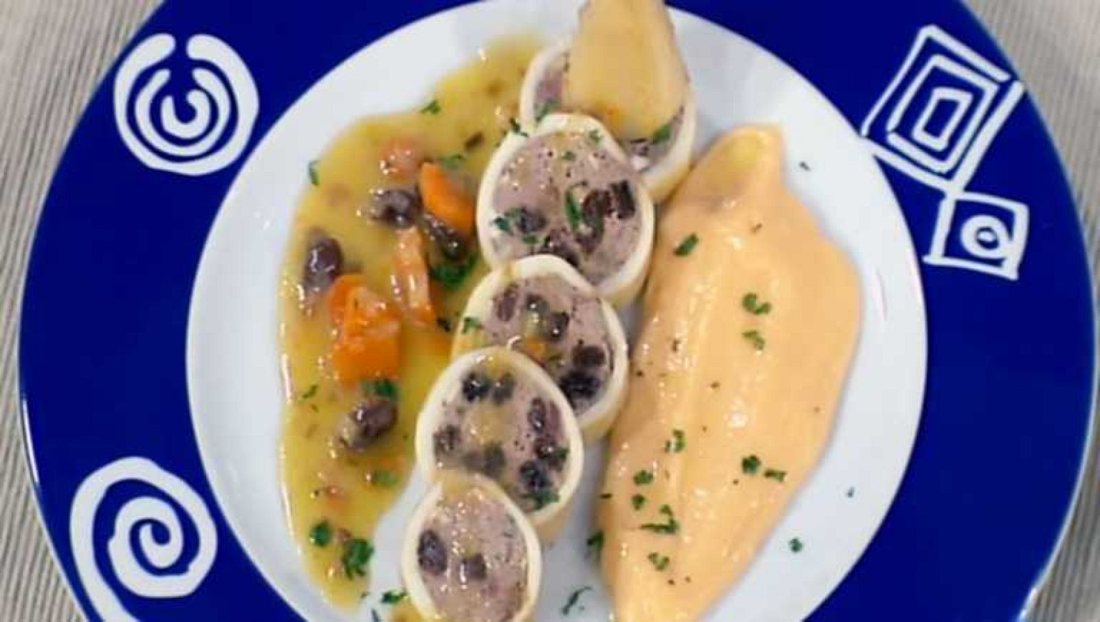 Cocina con Sergio - Calamares rellenos al cava con puré de patata y batata - ver ahora