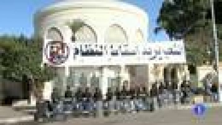 Telediario 1 - El Ejército egipcio pide diálogo