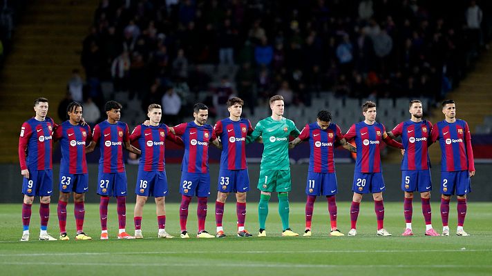 Telediario 1 - El Barcelona viaja con todos a París para hacer piña ante el PSG en Champions