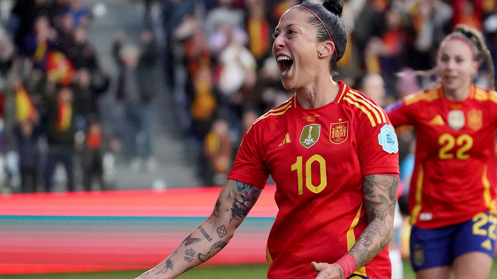 Jenni Hermoso puso el segundo gol para España en el marcador