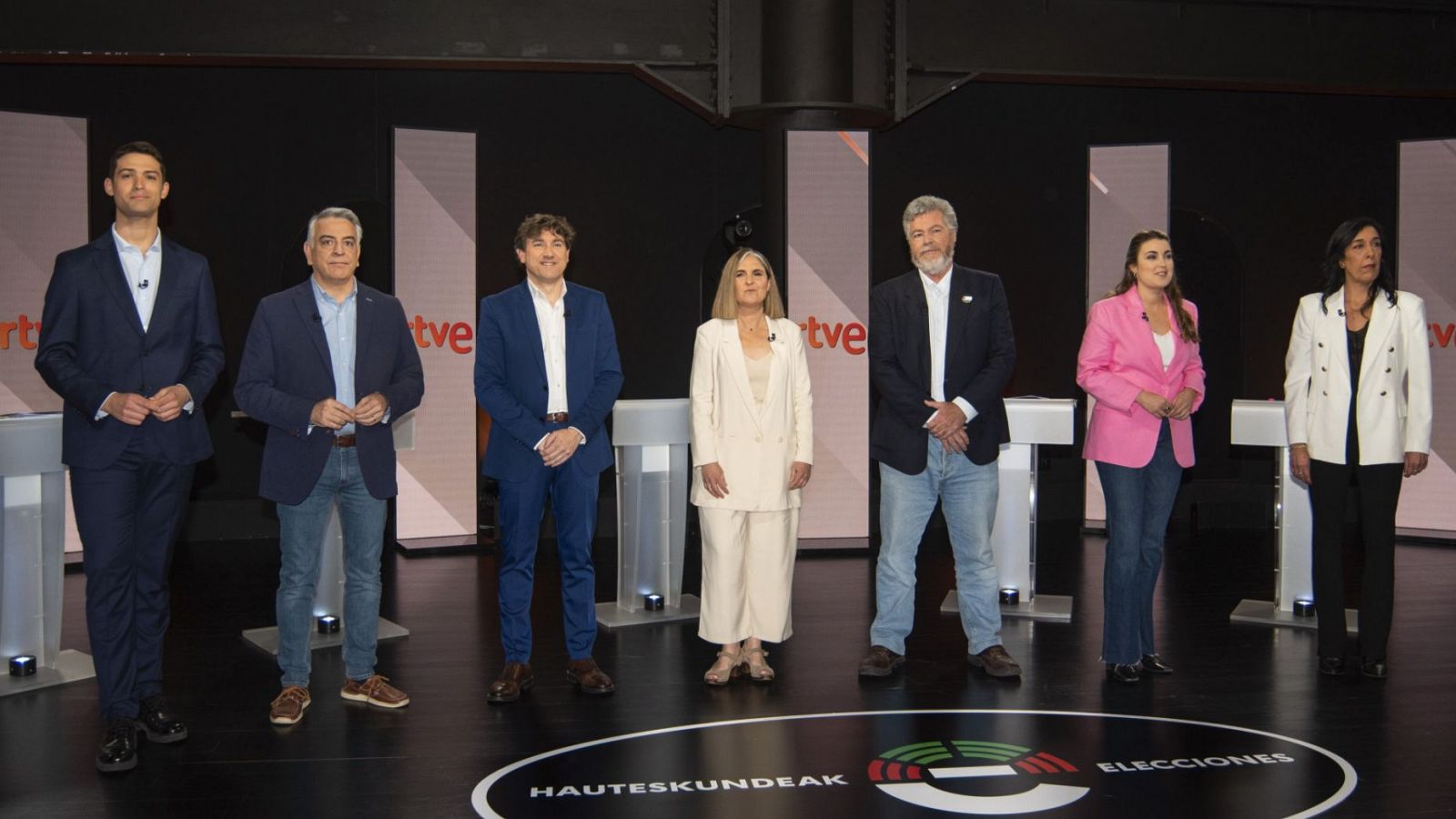 Debate vasco en RTVE: Los candidatos se enzarzan por los pactos