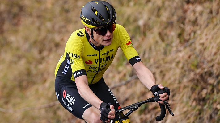 Javier Guillén, director de La Vuelta: "Espero que Vingegaard esté en el Tour y luego haga La Vuelta"