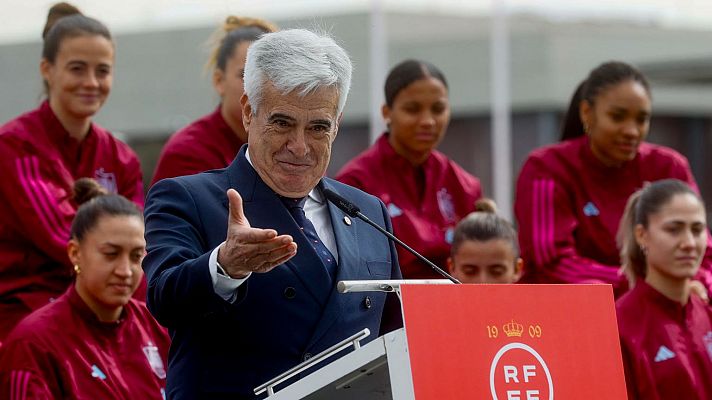 Telediario 2 - Pedro Rocha se postula como candidato a presidir la RFEF
