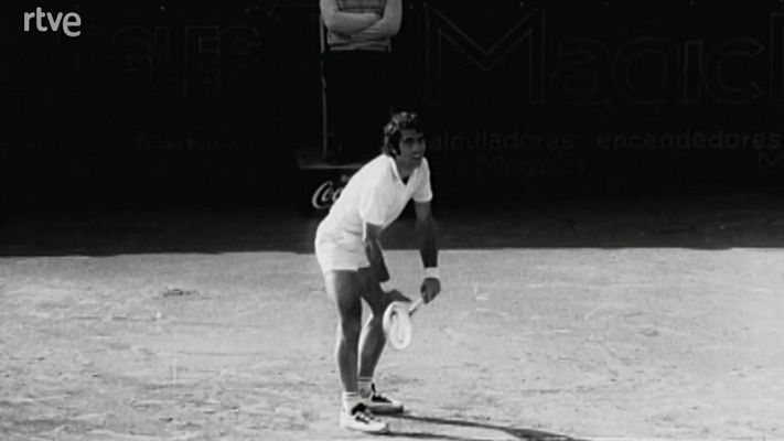 Copa Davis 1975: Orantes se proclama vencedor en el RCT Barcelona