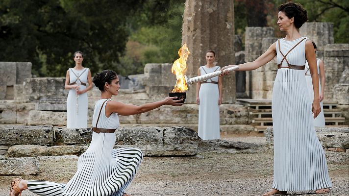 La magia del encendido de la llama sagrada a poco más de 100 días de su inauguración