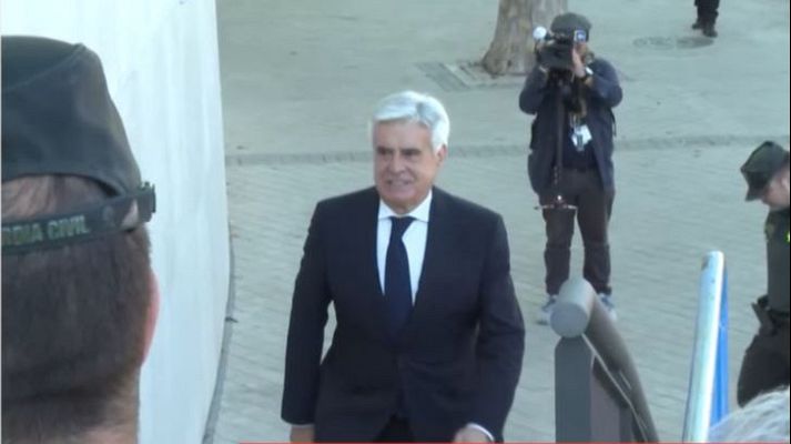 La hora de La 1 - Rocha, dispuesto a colaborar, en su declaración por la operación Brody