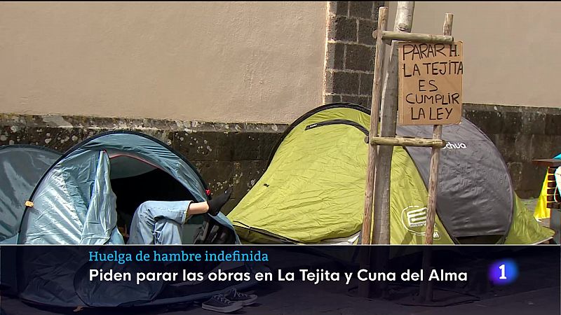 Primera huelga de hambre contra la construccin masiva en el litoral de Canarias.
