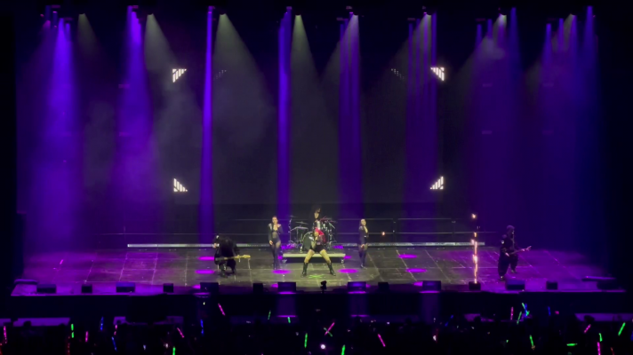 Eurovisión - Megara (San Marino) canta "11:11"