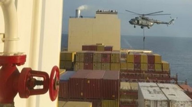Irán captura un barco "vinculado" a Israel en el estrecho de Ormuz en plena escalada de tensión
