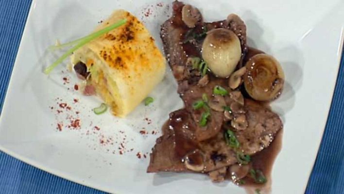 Cocina con Sergio - Escalopines al oporto con rollito..