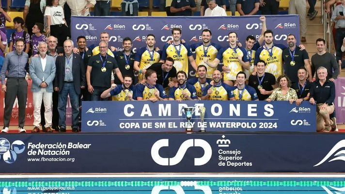Waterpolo | El CNAB celebra su 12ª Copa del Rey seguida