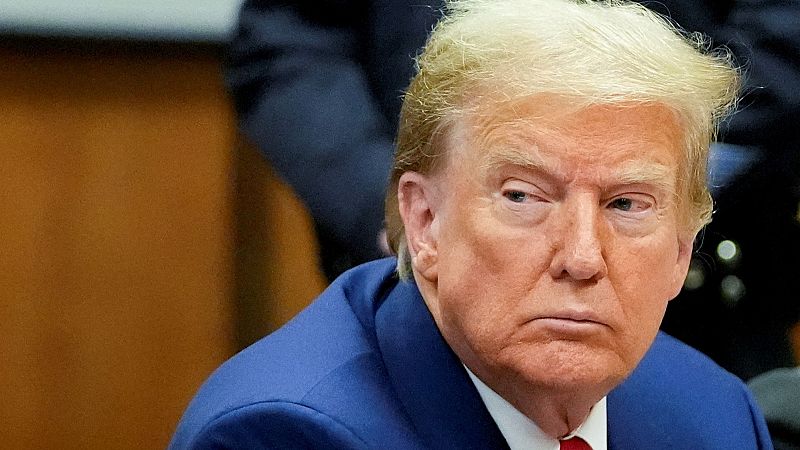 Trump se somete a juicio sobre cómo llegó a la presidencia en 2016 | Ver