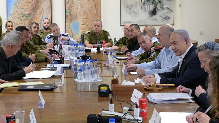 Telediario Fin de Semana - Telediario 2 en 4' - 14/04/24