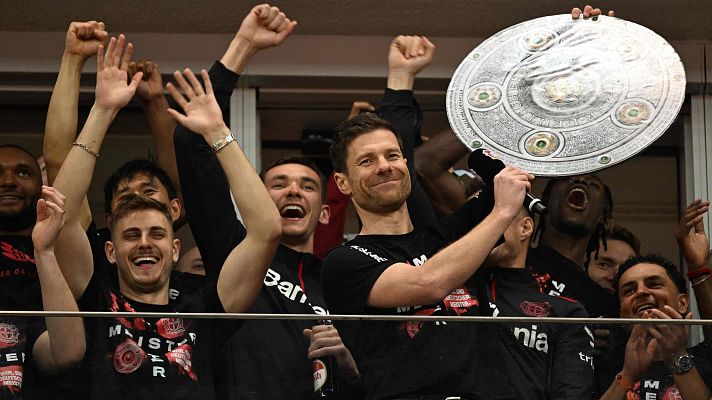 Telediario 2 - El Leverkusen de Xabi Alonso conquista su primera Bundesliga