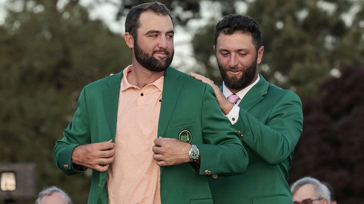 Scottie Scheffler sucede a Jon Rahm como ganador de la chaqueta verde del Masters de Augusta