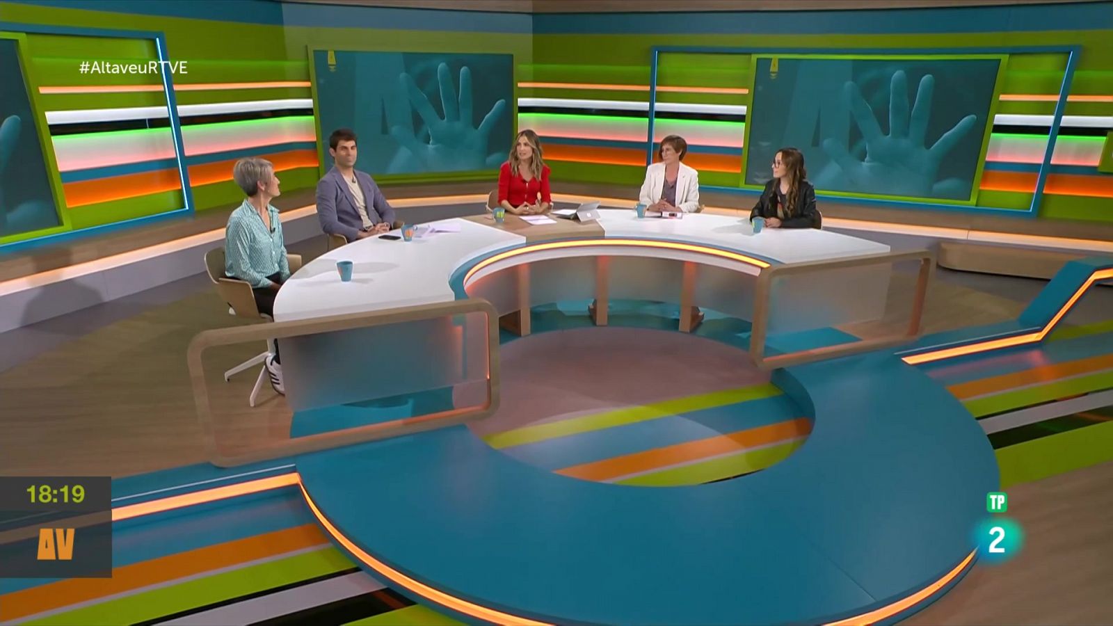 L'altaveu: assetjament i abusos contra les dones, cirurgia sense precedents i el tret de sortida del Godó - L'altaveu | Veure