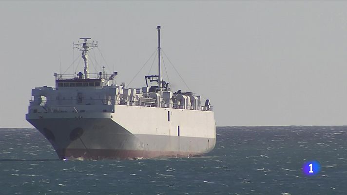 L'Informatiu - L'arribada de cotxes importats, cada vegada més complicada