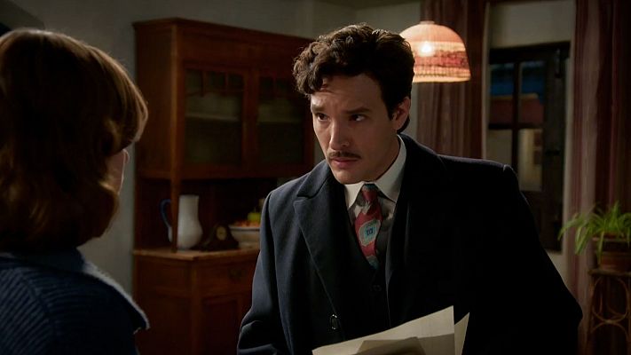 Salón de té La Moderna - Matilde no confía en Íñigo y rompe su relación con él