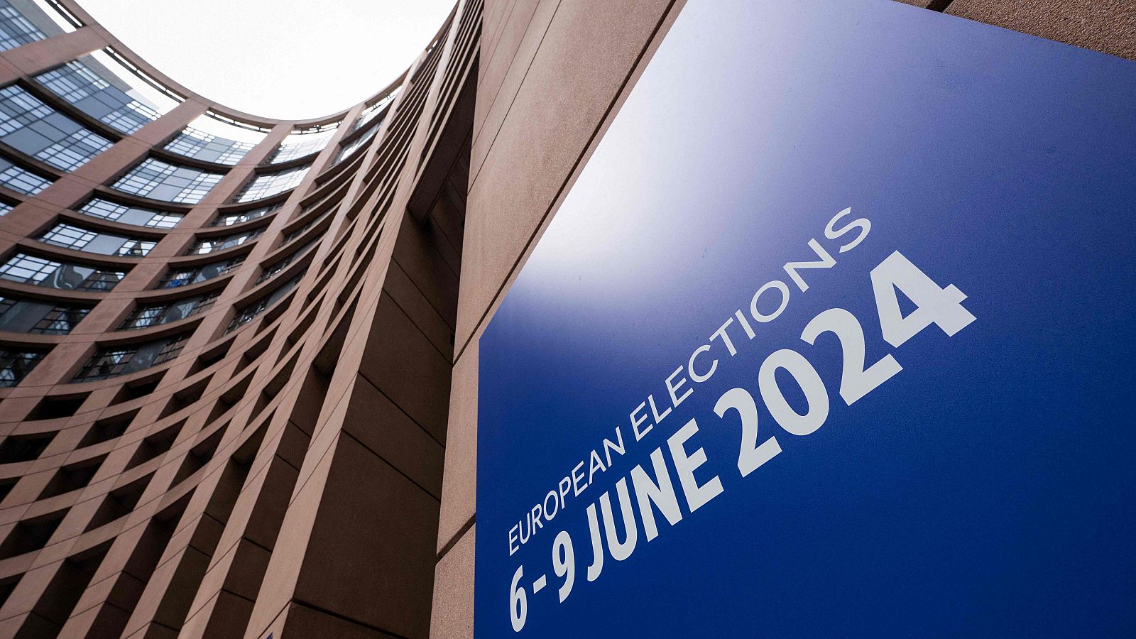 Las crisis internacionales impulsan la intención de voto en las elecciones europeas, según el Eurobarómetro