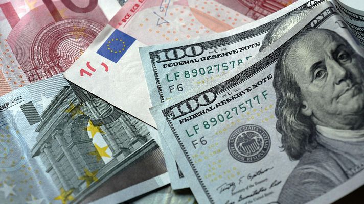 Telediario 1 - El BCE y la Fed siguen caminos diferentes con sus tipos de interés: ¿qué efectos tiene?