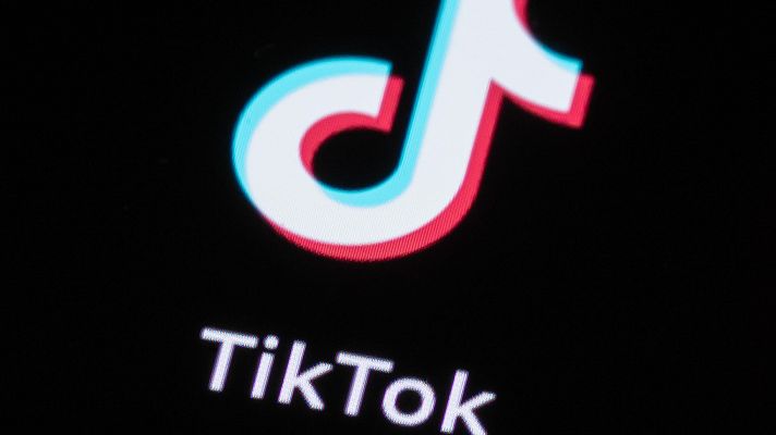 Telediario 1 - TikTok para acercar los políticos a los jóvenes: ¿una estrategia que funciona?