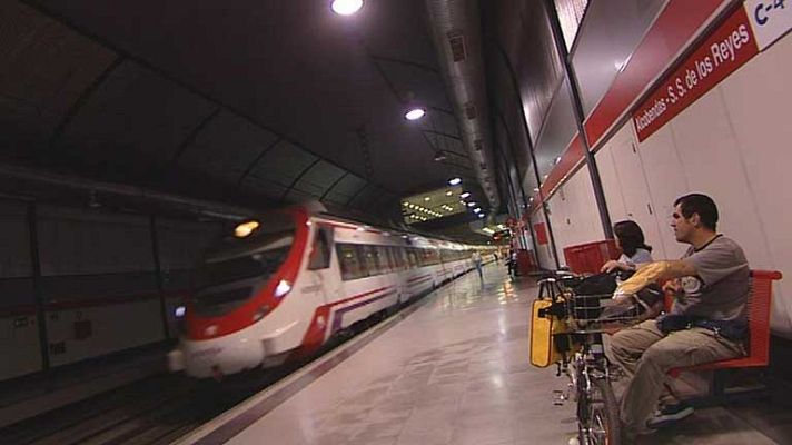 Telediario 1 - Reunión de Iberia y Renfe