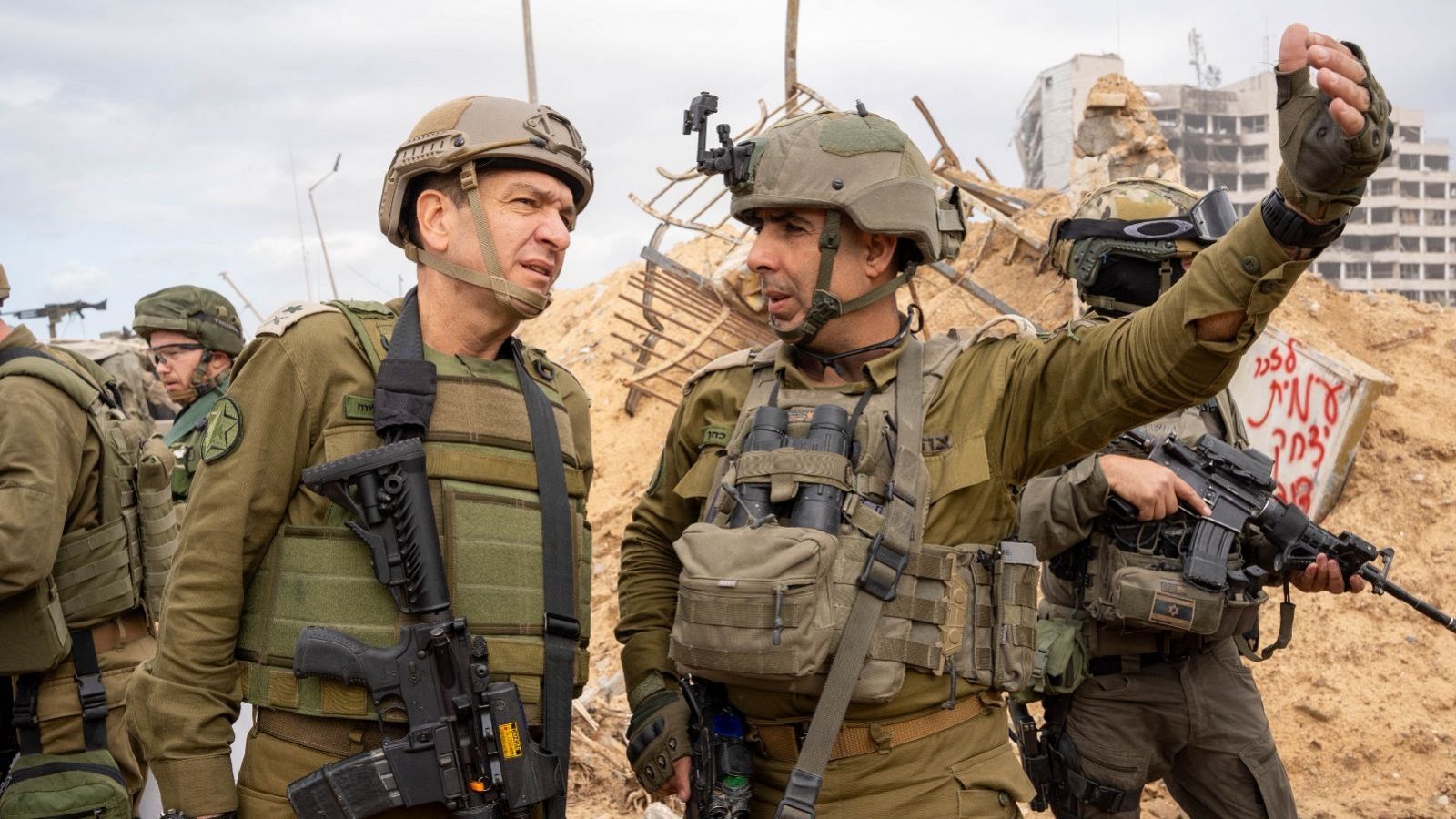 Récord de gasto militar en el mundo: la guerra en Ucrania dispara el gasto europeo e Israel cuadruplica su gasto por la guerra - Telediario Internacional | Ver