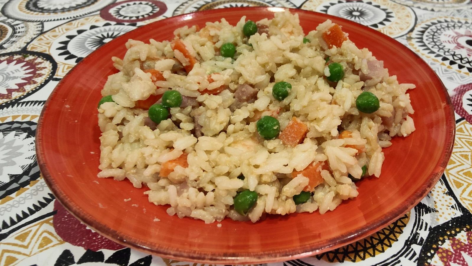 La cocina de Adora: Receta de arroz tres delicias casero