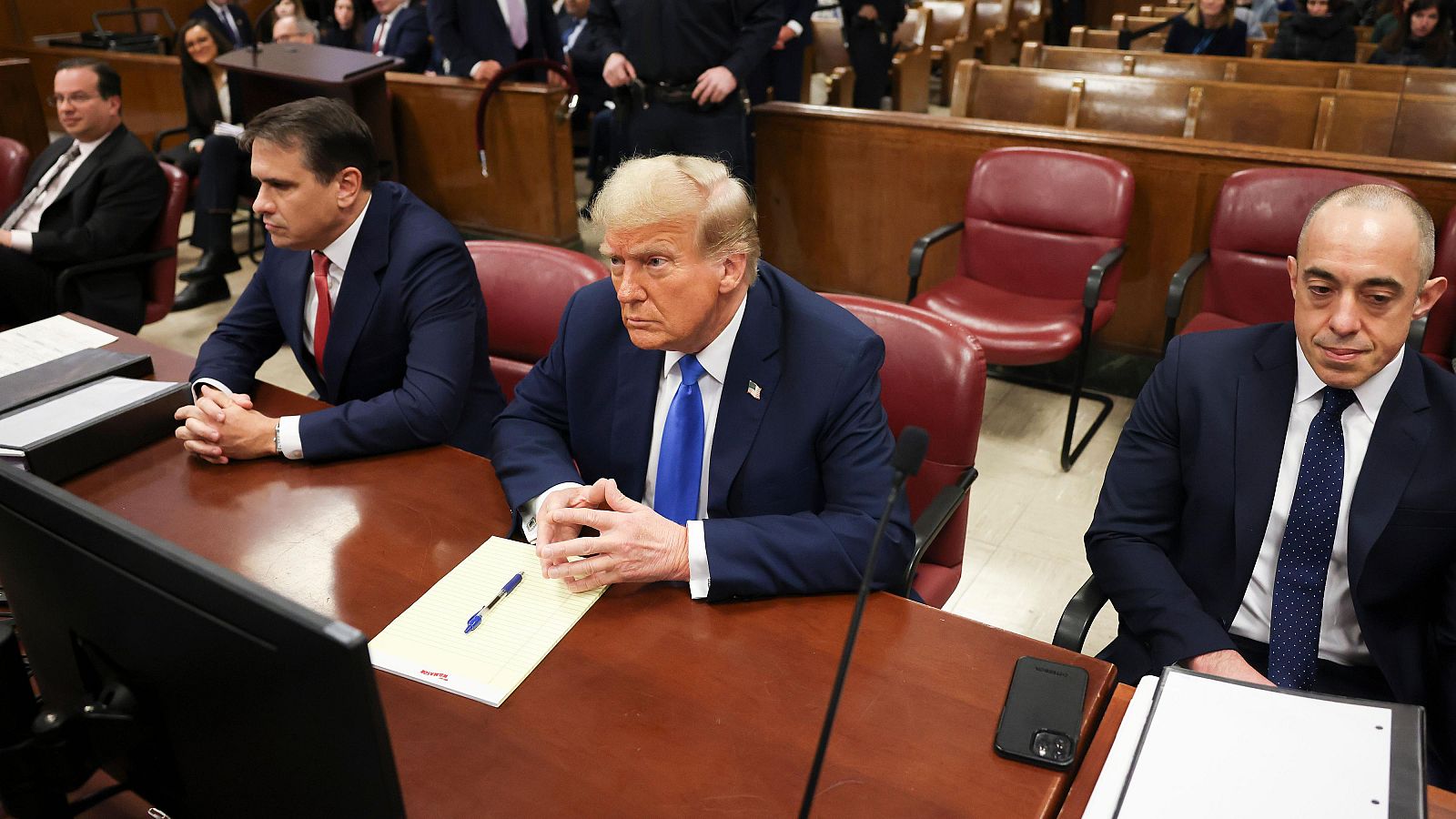 La Fiscalía defiende que Trump conspiró para tapar sus escándalos | Ver