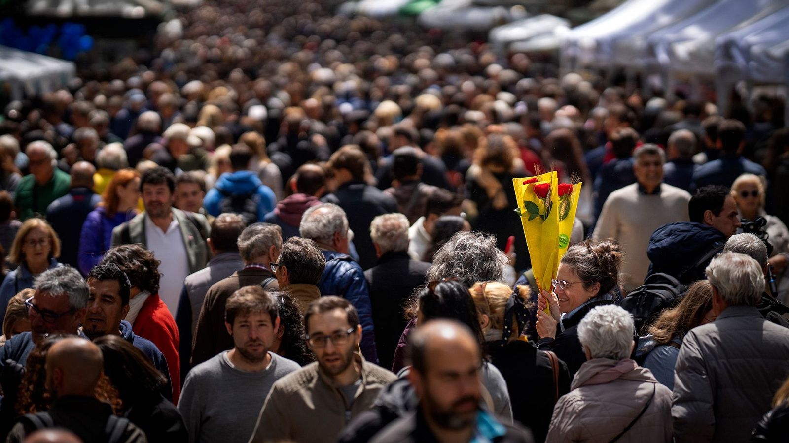 Telediario 2 en cuatro minutos - 23/04/24  - RTVE.es | Ver